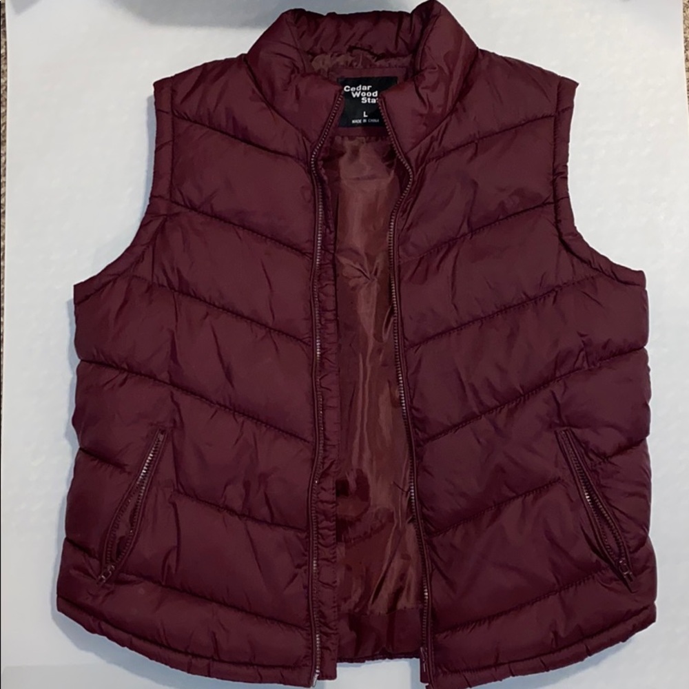 cedar wood state vest